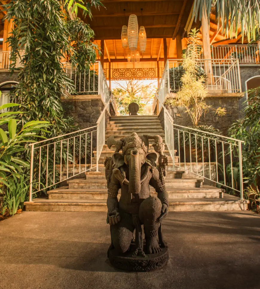 Ganesha statue at the entrance stairway of Bodhi Tree Yoga Resort