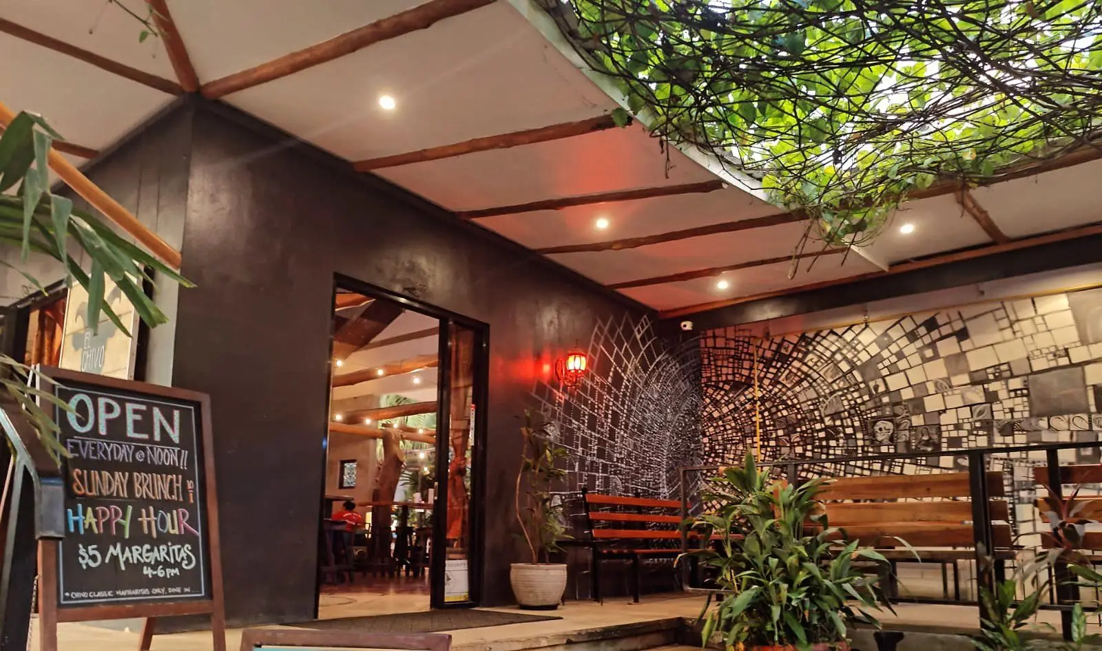 Chivo Republic (photo courtesy of the venue)